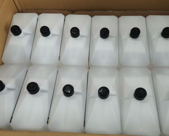 С�ַ����a�C����ī�DƬ